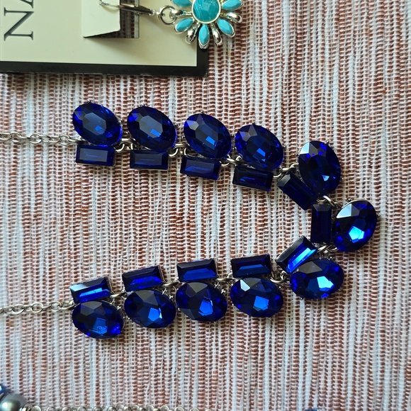 MONET, LIZ CLAIBORNE & NAPIER WOMEN'S FASHION JEWELRY BUNDLE OF 7 ITEMS - Picture 3 of 14